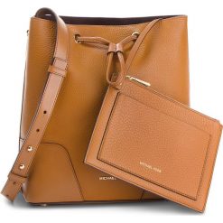 Torebka MICHAEL MICHAEL KORS - Cary 30F8G0CM2T Acorn. Brązowe torebki klasyczne MICHAEL Michael Kors, z aplikacjami, ze skóry, zdobione, bez dodatków. W wyprzedaży za 759.00 zł.