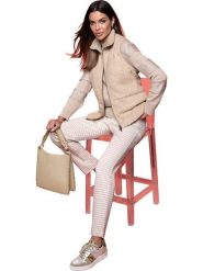 Heine Spodnie w kolorze kremowym rozmiar: 48. Brązowe spodnie materiałowe Heine, na co dzień, bez wzorów, z materiału. Za 74.11 zł.