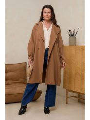 Curvy Lady Trencz w kolorze jasnobrązowym rozmiar: 40/42. Brązowe płaszcze Curvy Lady, bez wzorów, z tkaniny, bez kaptura. Za 140.20 zł.