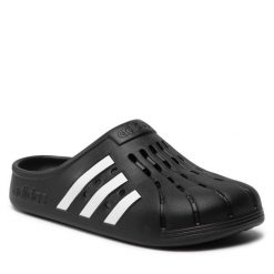 Klapki adidas. Czarne klapki Adidas, bez wzorów, bez obcasa. Za 169.99 zł.