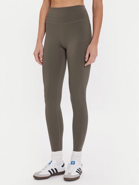 Girlfriend Collective Legginsy Float 4021 Beżowy Slim Fit. Brązowe legginsy GIRLFRIEND COLLECTIVE, l, bez wzorów, z syntetyku, na fitness i siłownię. Za 229.99 zł.