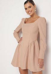Beżowa Sukienka Rozkloszowana z Kwadratowym Dekoltem Enarel. Brązowe sukienki Born2be, na co dzień, l, z aplikacjami, eleganckie, bez kołnierzyka, bez ramiączek, maxi, proste. W wyprzedaży za 151.99 zł.