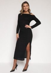 Czarna Dopasowana Sukienka z Metaliczną Ozdobą na Ramieniu Reilara. Czarne sukienki Born2be, uniwersalny, z aplikacjami, eleganckie, bez kołnierzyka, bez ramiączek, dopasowane. Za 129.99 zł.