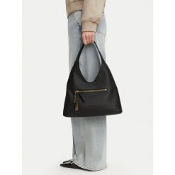 Torebka LOVE MOSCHINO. Czarne shopper Love Moschino, bez wzorów, bez dodatków. Za 949.99 zł.