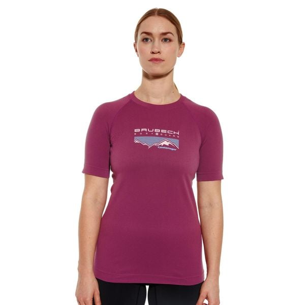 Koszulka turystyczna z krótkim rękawem damska Brubeck Dynamic. Fioletowe bluzki Brubeck, s, bez wzorów, z poliamidu, sportowe, bez kołnierzyka, bez ramiączek. Za 89.99 zł.