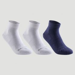 Skarpety sportowe tenis RS160 mid 3 pary. Białe skarpety ARTENGO, bez wzorów, z bawełny. Za 24.99 zł.