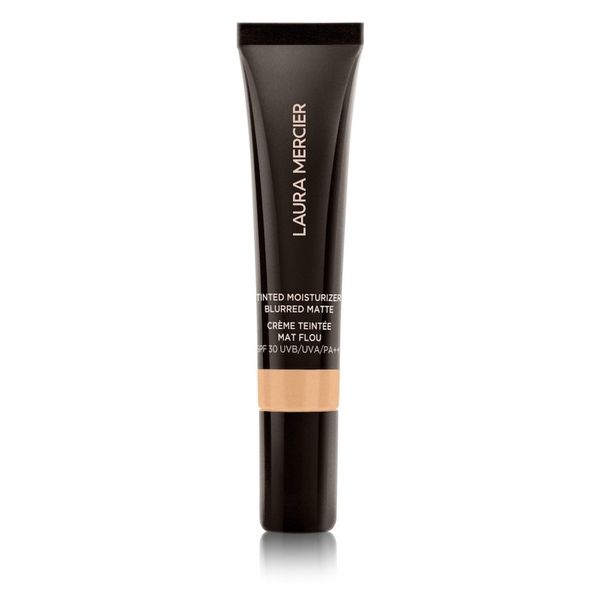 Laura Mercier TINTED MOISTURIZER BLURRED MATTE MINI Kremy BB i CC 15 ml 2N MAPLE. Kremy tonujące Laura Mercier. Za 96.75 zł.