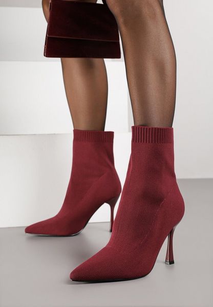 Bordowe Botki Vices na Szpilce ze Skarpetową Cholewką Nalumela. Czerwone botki Born2be, z aplikacjami, bez obcasa, na obcasie, bez zapięcia. Za 129.99 zł.