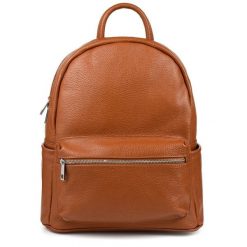 Włoski Plecak Skórzany A4 Damski Miękka Skóra Camel P16. Brązowe plecaki bez wzorów, ze skóry. Za 349.99 zł.