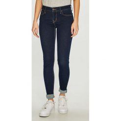 Levi's - Jeansy Innovation. Niebieskie jeansy Levi's®, s, bez wzorów. W wyprzedaży za 199.90 zł.