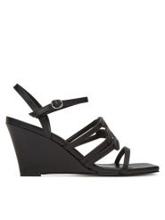 KARL LAGERFELD Sandały KL34425 Czarny. Czarne sandały KARL LAGERFELD, bez wzorów, ze skóry, bez obcasa, na koturnie, bez zapięcia. Za 819.99 zł.