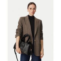 Torebka Coccinelle. Czarne torebki klasyczne Coccinelle, bez wzorów, bez dodatków. Za 1,599.00 zł.