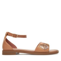 Sandały Lasocki. Czerwone sandały Lasocki, bez wzorów, bez obcasa, na płaskiej podeszwie, bez zapięcia. Za 159.99 zł.