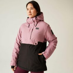 Kurtka narciarska damska z membraną Snowburst II Overhead Dare 2b. Czarne kurtki narciarskie Dare 2b, bez wzorów, z tkaniny, bez kaptura, narciarskie. Za 949.99 zł.
