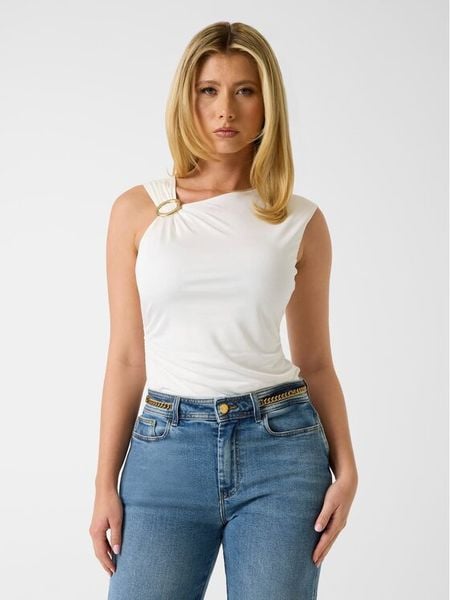 Marciano Guess Top G6GP02 K3068 Kremowy Slim Fit. Białe topy Marciano Guess, s, z aplikacjami, z wiskozy, bez kołnierzyka, bez ramiączek. Za 329.99 zł.