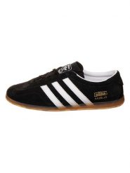 Adidas Skórzane sneakersy "Gazelle" w kolorze czarnym rozmiar: 36 2/3. Czarne trampki Adidas, bez wzorów, bez zapięcia. Za 336.95 zł.