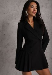 Czarna Rozkloszowana Sukienka Marynarka VICES z Usztywnianymi Ramionami Ilarita. Czarne marynarki i żakiety Renee, l, bez wzorów, z materiału, eleganckie. Za 249.99 zł.