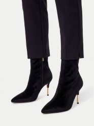 Nine West Botki EO-LBT905665-36B Czarny. Czarne botki Nine West, bez wzorów, z materiału, bez obcasa, na szpilce, bez zapięcia. Za 329.99 zł.