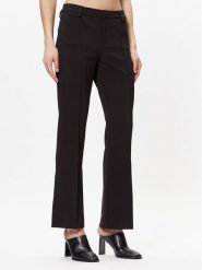 Gina Tricot Spodnie materiałowe Rosie 19197 Czarny Regular Fit. Czarne spodnie materiałowe Gina Tricot, bez wzorów, z materiału. Za 119.99 zł.