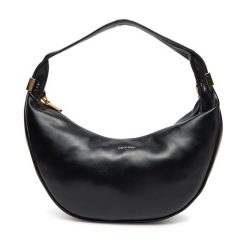 Torebka Calvin Klein. Czarne torebki klasyczne Calvin Klein, bez wzorów, bez dodatków. Za 439.99 zł.