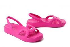 Wonders Glub fucsia, sandały damskie. Czerwone sandały Wonders, bez wzorów, bez obcasa, na płaskiej podeszwie, bez zapięcia. Za 299.90 zł.