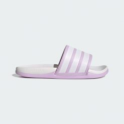 KLAPKI ADILETTE COMFORT 2.0. Białe klapki Adidas, bez wzorów, z syntetyku, bez obcasa. Za 199.00 zł.