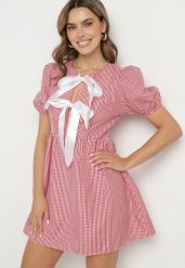 Czerwona Rozkloszowana Sukienka w Kratkę Vichy w Stylu Retro z Wiązaniem Telionea. Czerwone sukienki Born2be, na co dzień, l, bez wzorów, klasyczne, bez kołnierzyka, bez ramiączek, mini, rozkloszowane. Za 74.99 zł.