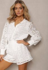 Białe Koronkowe Szorty High Waist przed Kolano Leporiana. Białe szorty Renee, bez wzorów, z koronki, z podwyższonym stanem. Za 89.99 zł.