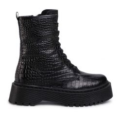 Trapery QUAZI. Czarne trapery i śniegowce QUAZI. Za 399.99 zł.