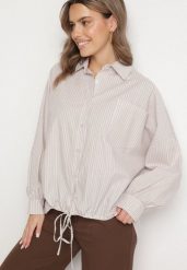 Beżowa Bawełniana Koszula Oversize w Paski ze Ściągaczem Elineola. Brązowe koszule Born2be, uniwersalny, bez wzorów, z bawełny, eleganckie, bez kołnierzyka, bez ramiączek. Za 129.99 zł.