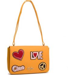 Torebka LOVE MOSCHINO - JC4083PP17LJ0400 Giallo. Żółte listonoszki Love Moschino, bez wzorów, ze skóry ekologicznej, eleganckie, bez dodatków. W wyprzedaży za 509.00 zł.