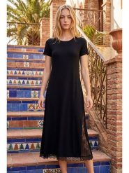SOULSHAE Sukienka w kolorze czarnym rozmiar: XXL/3XL. Czarne sukienki SOULSHAE, xl, bez wzorów, z koronki, bez kołnierzyka, bez ramiączek, maxi. Za 150.95 zł.