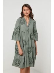 Lin Passion Lniana sukienka w kolorze khaki rozmiar: 38/40. Brązowe sukienki Lin Passion, na co dzień, z aplikacjami, ze lnu, klasyczne, bez kołnierzyka, bez ramiączek, mini, proste. Za 162.95 zł.