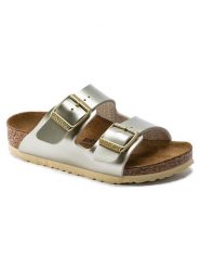 Birkenstock Klapki "Arizona" w kolorze złotym rozmiar: 39. Żółte klapki Birkenstock, bez wzorów, z otwartym noskiem, bez obcasa. Za 333.81 zł.