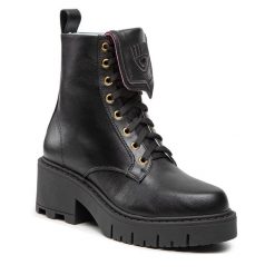 Botki Chiara Ferragni. Czarne botki Chiara Ferragni, bez wzorów, bez obcasa, na słupku, bez zapięcia. Za 1,599.00 zł.