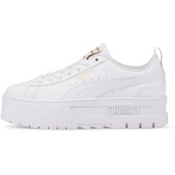 Buty sportowe Puma Mayze Lth Jr. Białe obuwie sportowe Puma, z materiału, bez zapięcia. Za 322.00 zł.