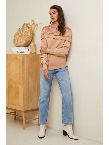Soft Cashmere Sweter w kolorze jasnobrązowym rozmiar: 38/40. Brązowe swetry Soft Cashmere, bez wzorów, z kaszmiru, bez ramiączek. Za 139.87 zł.