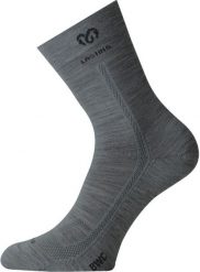 Skarpety merino BWC. Brązowe skarpety LASTING, bez wzorów, z elastanu. Za 45.00 zł.
