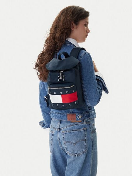 Tommy Jeans Plecak Tjw Archive Backpack AW0AW18088 Granatowy. Niebieskie plecaki Tommy Jeans, bez wzorów, z jeansu. Za 449.99 zł.