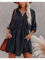 Milan Kiss Sukienka w kolorze czarnym rozmiar: M. Czarne sukienki Milan Kiss, m, bez wzorów, bez kołnierzyka, bez ramiączek, mini. Za 152.99 zł.