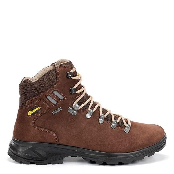 Buty trekkingowe Chiruca Somiedo 12 Gore-Tex. Brązowe trekkingi Chiruca, z gore-texu, wspinaczkowe. Za 791.00 zł.