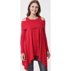 Czerwony Sweter Noa. Czerwone swetry Born2be, na jesień, l, bez wzorów, bez ramiączek. Za 79.99 zł.