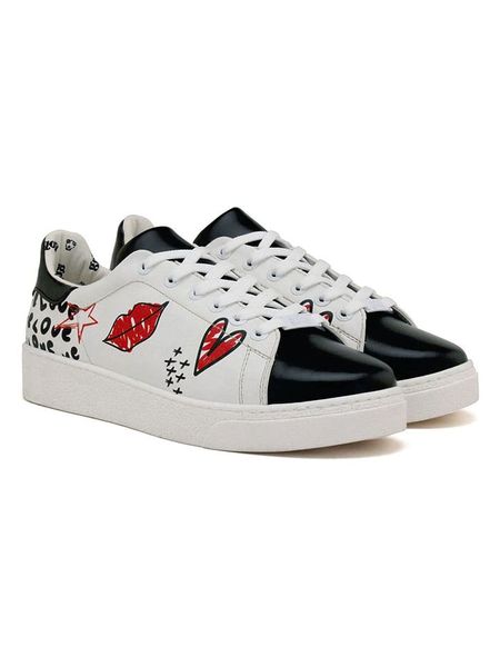 Goby Skórzane sneakersy w kolorze czarno-białym rozmiar: 37. Białe trampki Goby, bez wzorów, za kostkę, bez zapięcia. Za 217.99 zł.