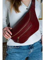 Victor & Hugo Paris Skórzana saszetka "Isla" w kolorze bordowym - 40 x 15 x 3 cm rozmiar: onesize. Czerwone torby na ramię Victor & Hugo Paris, bez wzorów, z materiału, sportowe, przez ramię, bez dodatków. Za 217.99 zł.