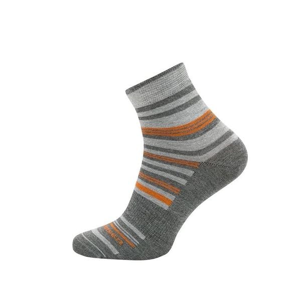 FJORD NANSEN Skarpety Stripe grey/orange-35-38. Szare skarpety FJORD NANSEN, bez wzorów, z elastanu. Za 31.49 zł.