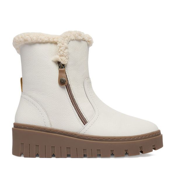 Botki Go Soft. Białe botki GO SOFT, bez wzorów, bez obcasa, na koturnie, bez zapięcia. Za 259.99 zł.