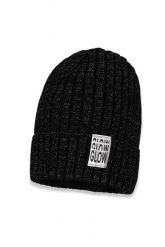 Czapka przejściowa. Czapki BROEL, z aplikacjami. W wyprzedaży za 9.90 zł.