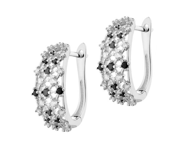 Kolczyki srebrne z cyrkoniami. Szare kolczyki Apart, z cyrkonią, srebrne. Za 269.00 zł.