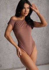 Brązowe Body o Asymetrycznym Kroju z Marszczeniem Asintlia. Brązowe body Renee, l, bez wzorów. Za 59.99 zł.