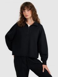 4F Bluza dresowa nierozpinana bez kaptura damska - czarna XS. Czarne bluzy 4f, xl, bez wzorów, z bawełny, bez kaptura. Za 179.99 zł.